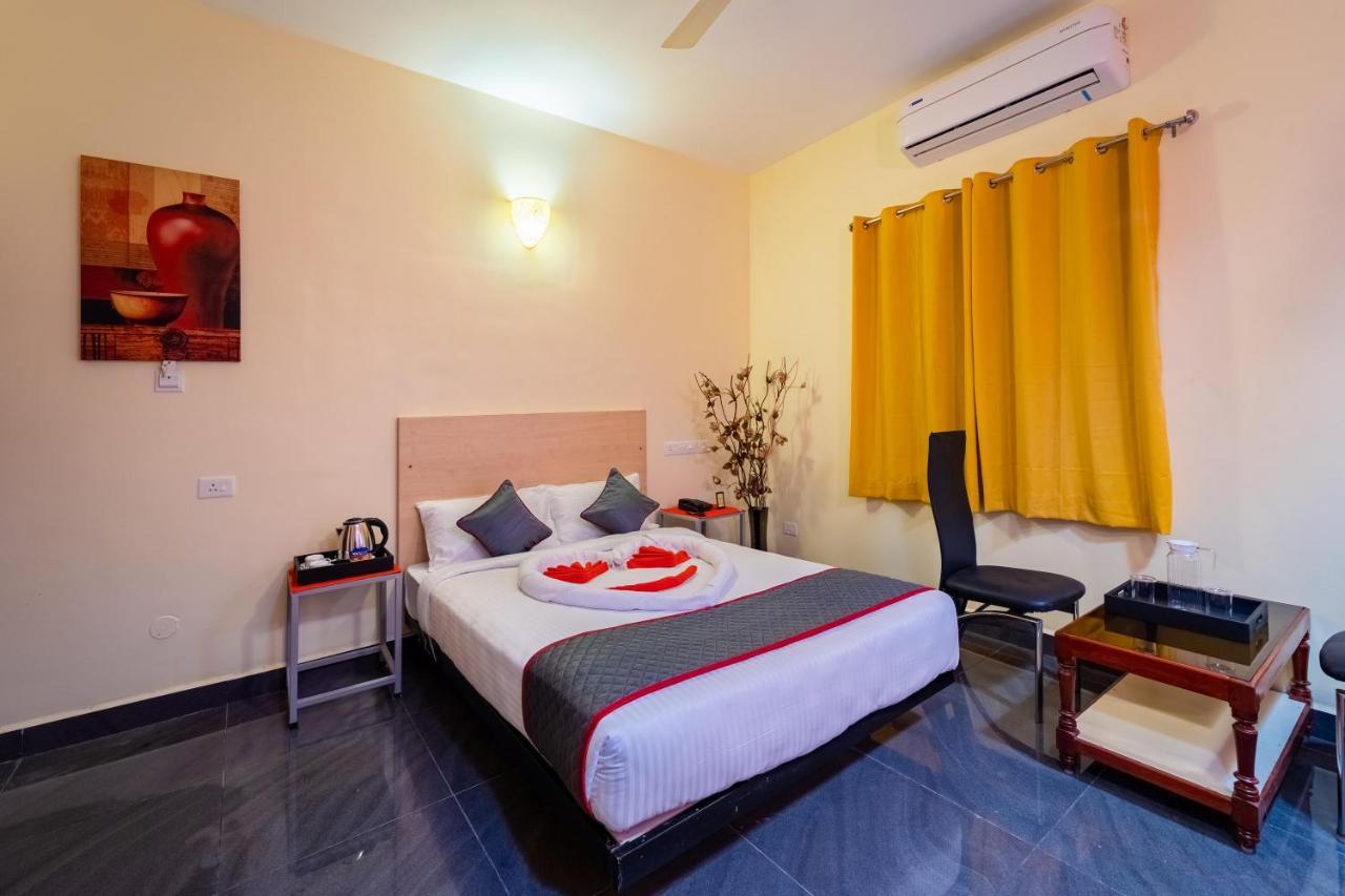 Sornalaxmi Residency Puduccseri Kültér fotó