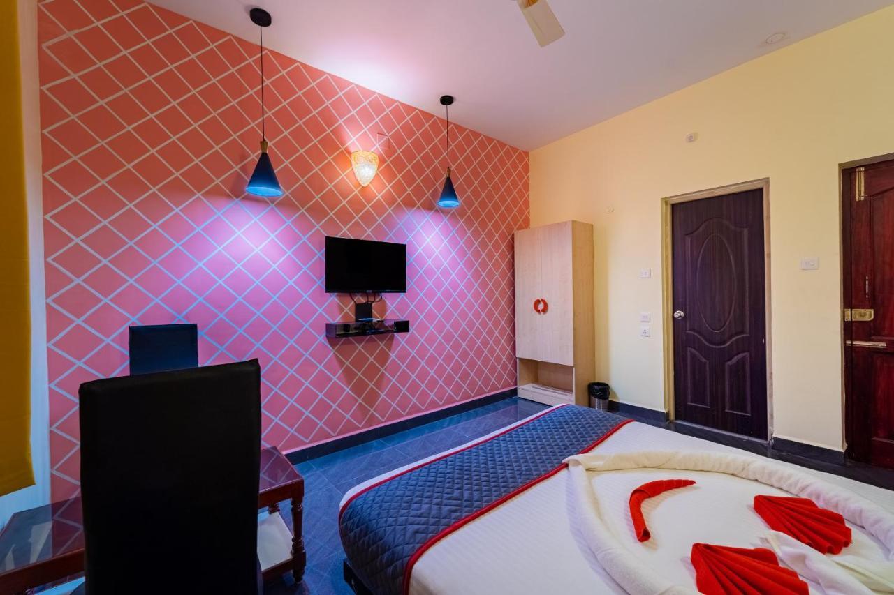 Sornalaxmi Residency Puduccseri Kültér fotó