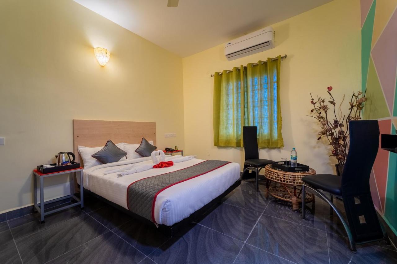 Sornalaxmi Residency Puduccseri Kültér fotó