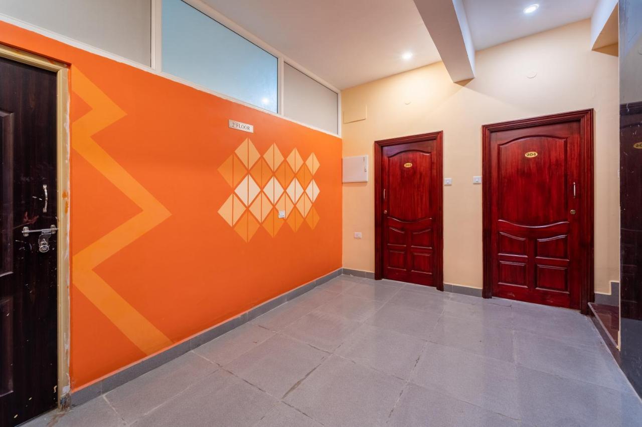 Sornalaxmi Residency Puduccseri Kültér fotó