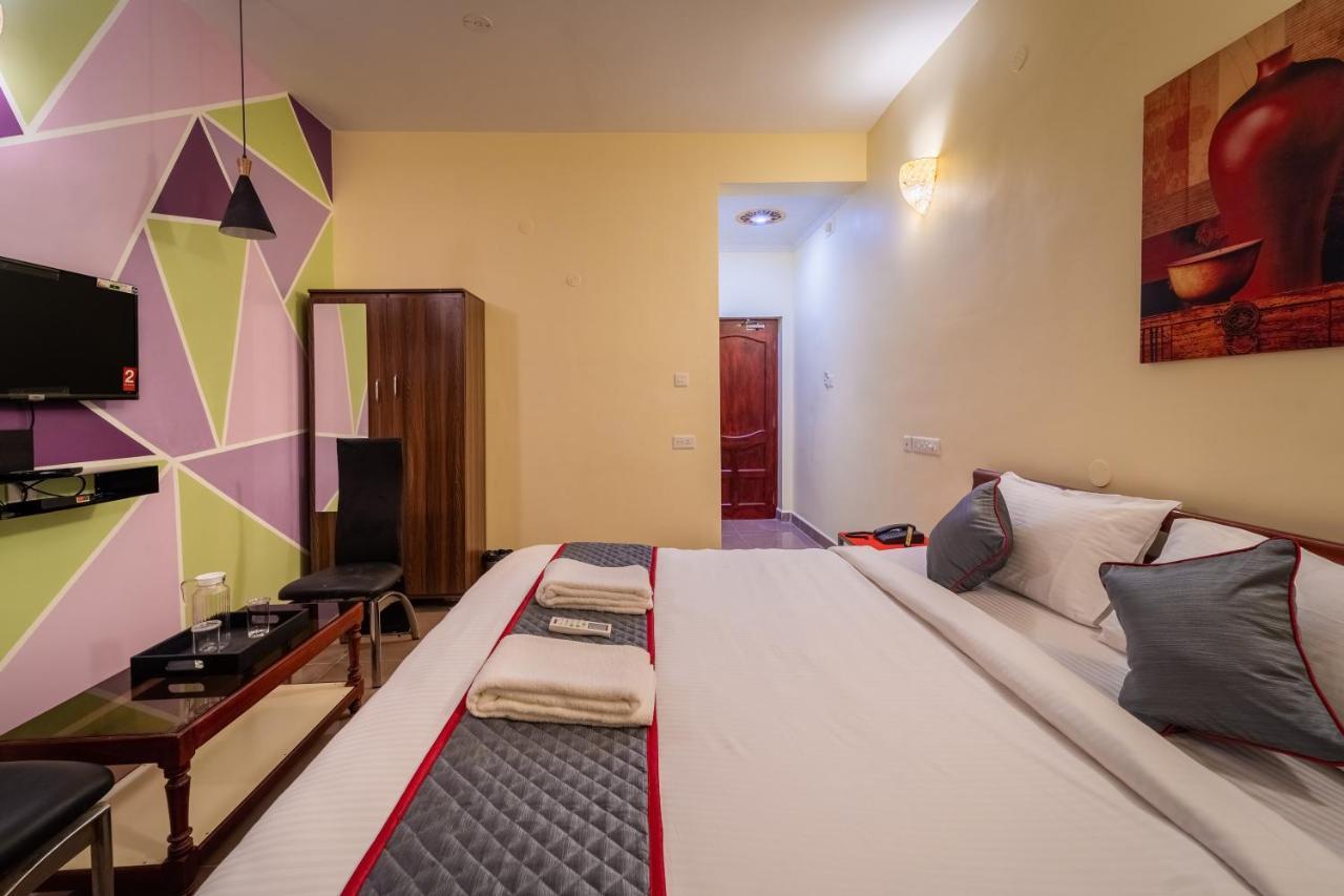 Sornalaxmi Residency Puduccseri Kültér fotó
